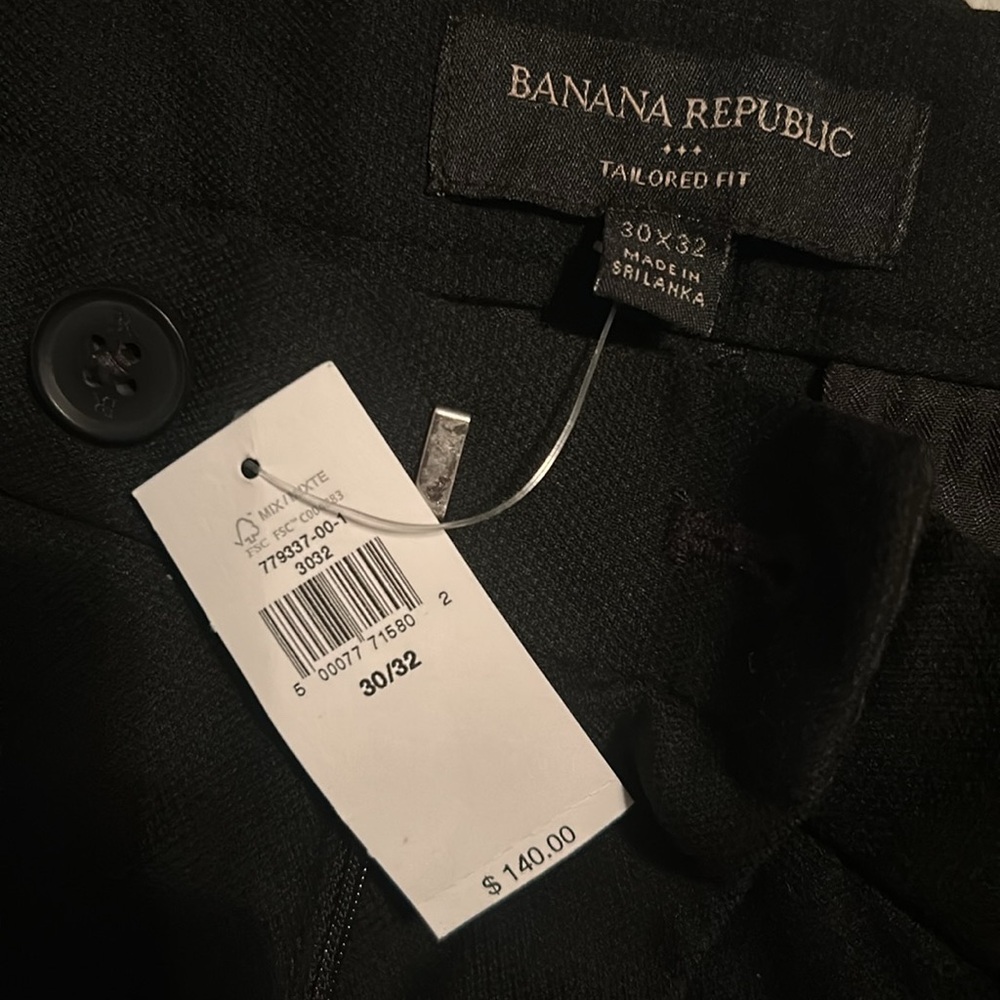 NWT Banana Republic pants in black sz 30x32